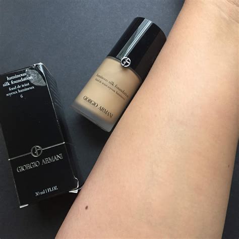 Luminous Silk Foundation